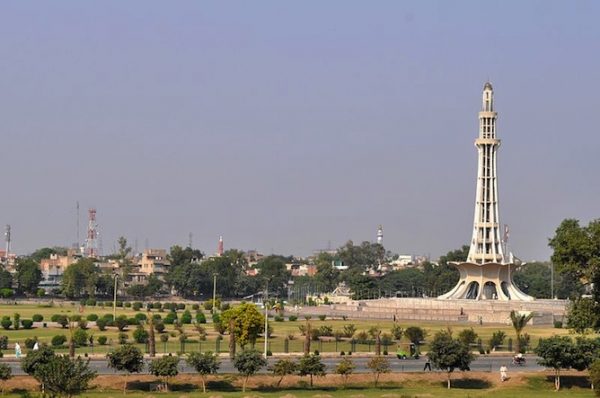 The 10 Most Historical Landmarks To See In Pakistan - Pakistan Travel Blog