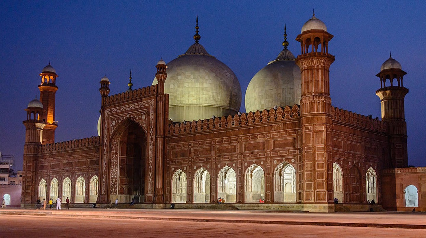 Leaving For Lahore Meaning In Urdu